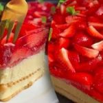 Chutné, krásné, jednoduché: recept na úžasný jahodový tvaroh bez pečení