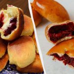 Listové koláče s bobulemi a ovocem: přesně takhle je dělávala