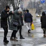 Jak chodit po ledu, abyste nespadli: užitečné tipy a flyhacky